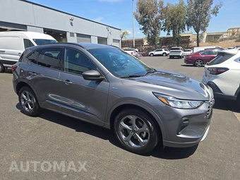 2024 Ford Escape ST-Line – miniatura 3