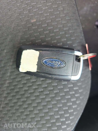 2024 Ford Escape ST-Line - miniatura 5
