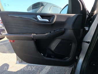 2024 Ford Escape ST-Line - miniatura 15
