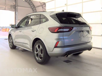 2024 Ford Escape ST-Line - miniatura 8