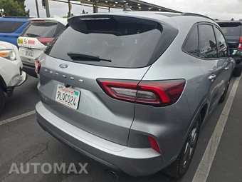 2024 Ford Escape ST-Line – miniatura 4