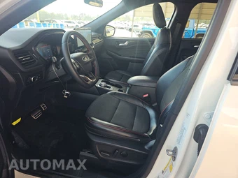 2024 Ford Escape ST-Line – miniatura 5