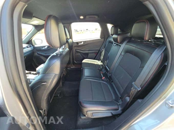 2024 Ford Escape ST-Line - miniatura 10