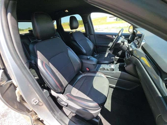 2024 Ford Escape ST-Line - miniatura 15