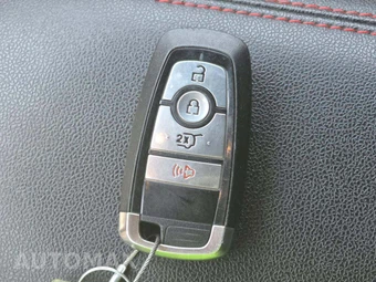 2024 Ford Escape ST-Line - miniatura 5