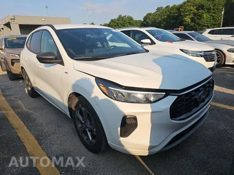 2024 Ford Escape ST-Line - miniatura 3