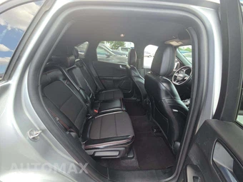 2024 Ford Escape ST-Line - miniatura 16