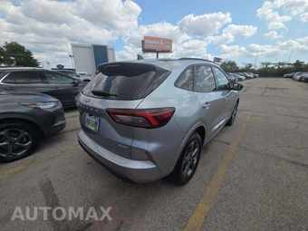 2024 Ford Escape ST-Line - miniatura 3