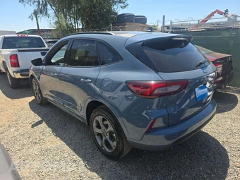 2024 Ford Escape ST-Line - miniatura 2