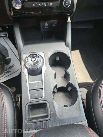 2024 Ford Escape ST-Line - miniatura 29