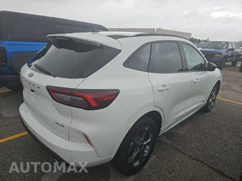 2024 Ford Escape ST-Line - miniatura 4