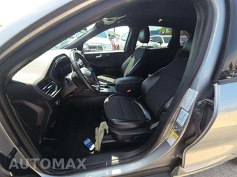 2024 Ford Escape ST-Line – miniatura 6