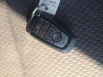 2024 Ford Escape ST-Line - miniatura 8