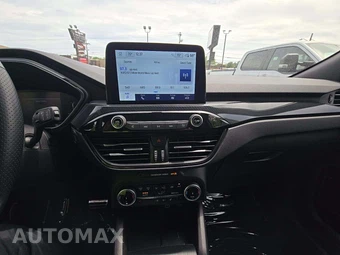2024 Ford Escape ST-Line – miniatura 10