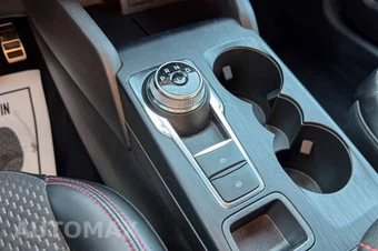 2024 Ford Escape ST-Line - miniatura 27