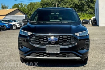 2024 Ford Escape ST-Line - miniatura 8