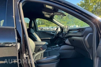 2024 Ford Escape ST-Line - miniatura 9