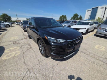 2024 Ford Escape ST-Line – miniatura 4