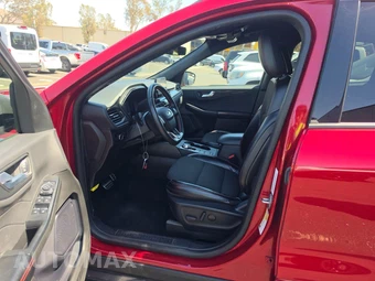 2024 Ford Escape ST-Line - miniatura 5