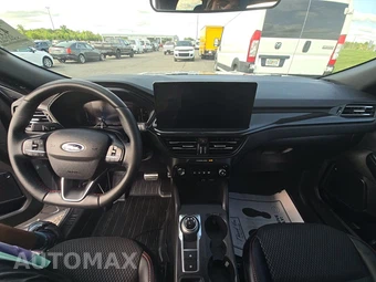 2024 Ford Escape ST-Line - miniatura 11
