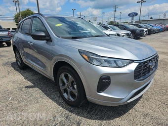 2024 Ford Escape ST-Line - miniatura 4