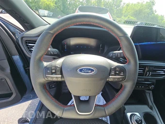 2024 Ford Escape ST-Line – miniatura 10