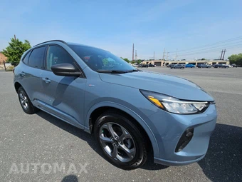 2024 Ford Escape ST-Line – miniatura 3