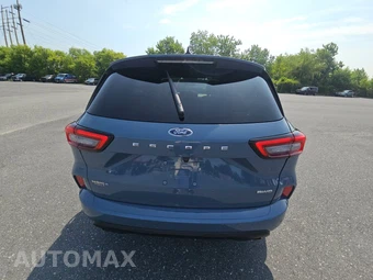 2024 Ford Escape ST-Line – miniatura 5