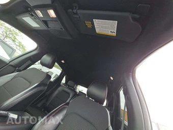 2024 Ford Escape ST-Line - miniatura 11