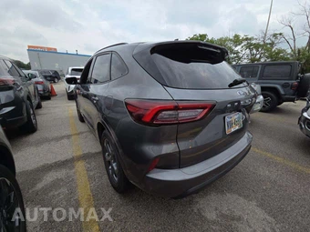 2024 Ford Escape ST-Line - miniatura 2