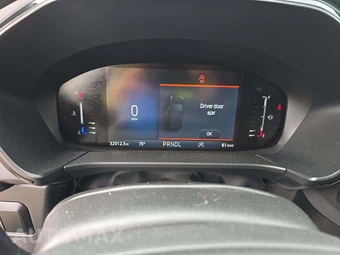 2024 Ford Escape ST-Line - miniatura 6