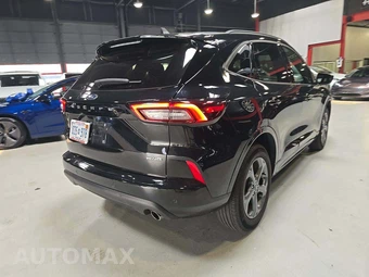 2024 Ford Escape ST-Line - miniatura 3