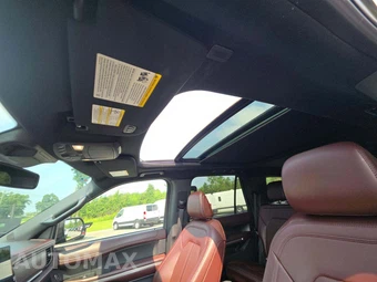 2024 Ford Expedition Limited - miniatura 11