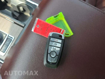 2024 Ford Expedition Limited - miniatura 8