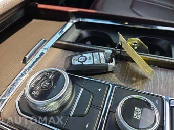 2024 Ford Expedition Limited - miniatura 8