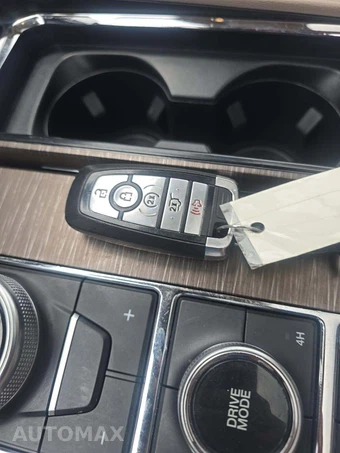 2024 Ford Expedition MAX Limited - miniatura 5