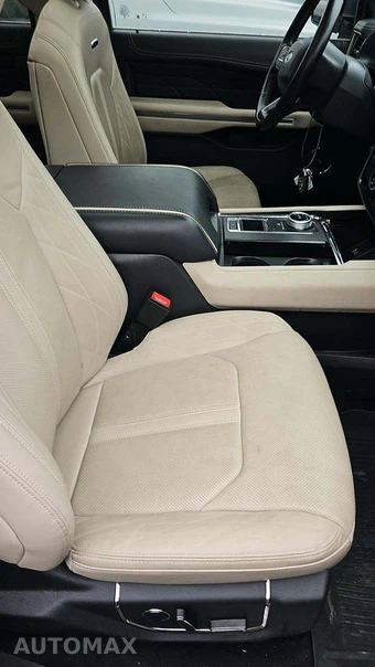 2024 Ford Expedition MAX Platinum - miniatura 22