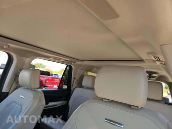 2024 Ford Expedition MAX Platinum - miniatura 8