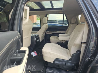 2024 Ford Expedition MAX Platinum - miniatura 13