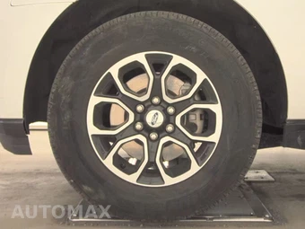 2024 Ford Expedition MAX XLT - miniatura 9