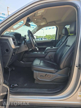 2024 Ford Expedition MAX XLT - miniatura 3