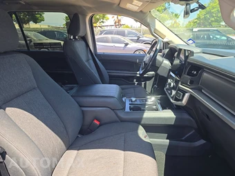 2024 Ford Expedition MAX XLT - miniatura 8