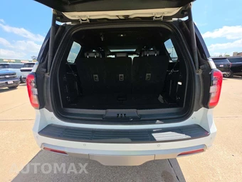2024 Ford Expedition Platinum - miniatura 12