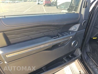 2024 Ford Expedition Platinum - miniatura 9
