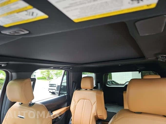 2024 Ford Expedition Platinum - miniatura 11