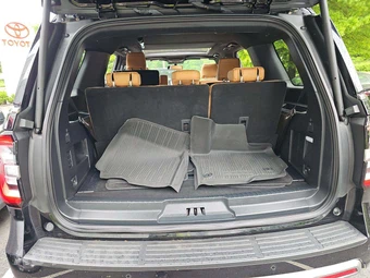 2024 Ford Expedition Platinum - miniatura 15