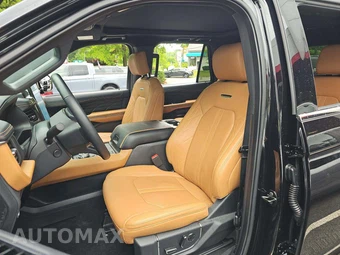 2024 Ford Expedition Platinum - miniatura 6