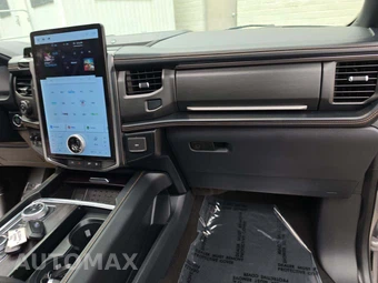 2024 Ford Expedition Platinum - miniatura 20