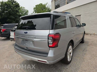 2024 Ford Expedition Platinum - miniatura 3