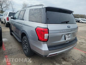 2024 Ford Expedition XLT - miniatura 6